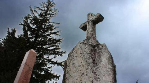 God's Acre - St.-Peters-Brodhagen-Cemetery23.jpg