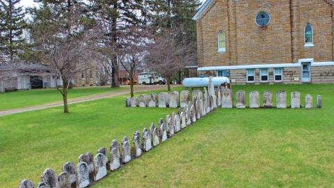 God's Acre - St.-Peters-Brodhagen-Cemetery5.jpg