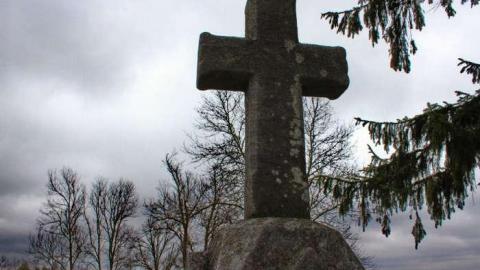 God's Acre - St.-Peters-Brodhagen-Cemetery26.jpg