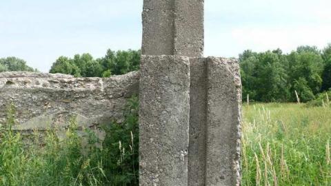 June 2014 - McKinnon-(ghost-town)37.jpg