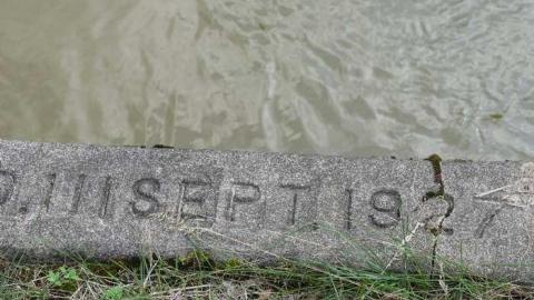 June 2014 - McKinnon-(ghost-town)53.jpg