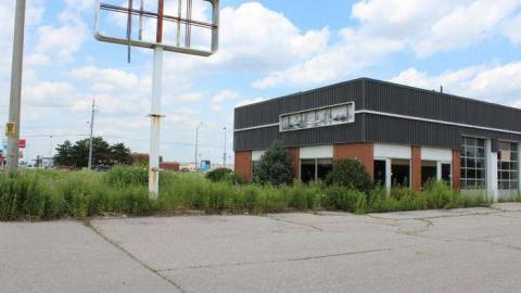 Just Business - Hespeler-Vacancies14.jpg