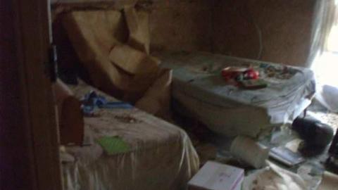 Creepy House -photo set #2 - Woodstock-1940s-House85.jpg