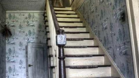 EgS - The-Smiths-Home34.jpg