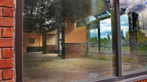 Last Call - Bar-None14.jpg