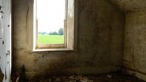 Upstairs - DSCN7356.jpg