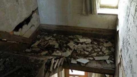 Upstairs - DSCN7406.jpg