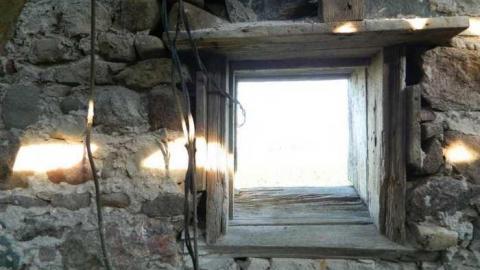 Upstairs - DSCN7535.jpg