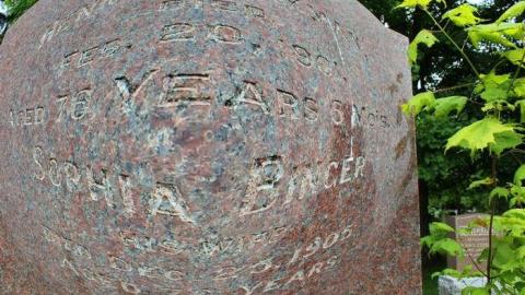 Natives of Scotland - Ratho-Pioneer-Cemetery5.jpg