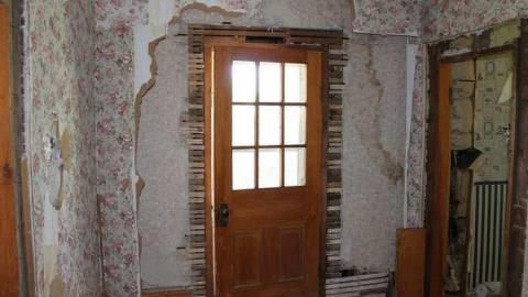 Bradford Brick House - Middletown-Manor56.jpg