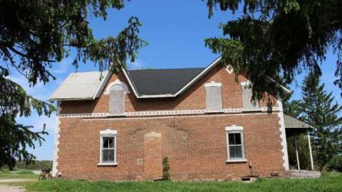 Bradford Brick House - Middletown-Manor62.jpg