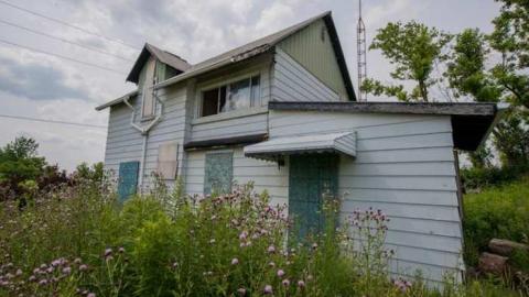 Still There - DumpTruckHouse-3935.jpg