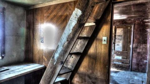 A few month before the end - 6.jpg