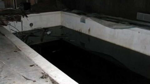 Jan 2011 - Sideline-28-Ranch-w.-Indoor-Pool6.jpg