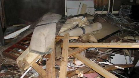 Jan 2011 - Sideline-28-Ranch-w.-Indoor-Pool8.jpg