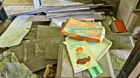 Second Stop - Mother-Marys-Messy-Mansion86.jpg