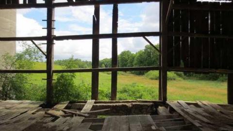 Summer 2014 - Old-Barn3.jpg