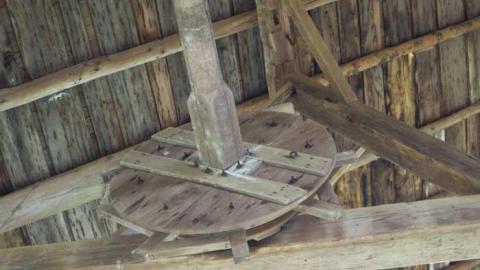 Summer 2014 - Old-Barn5.jpg