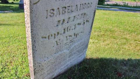 Gilbert bought this farm - Harris-St.-Pioneer-Cemetery11.jpg