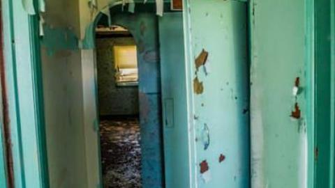 TooManyHouses,TooLittleTime - Fallen Five-4278.jpg