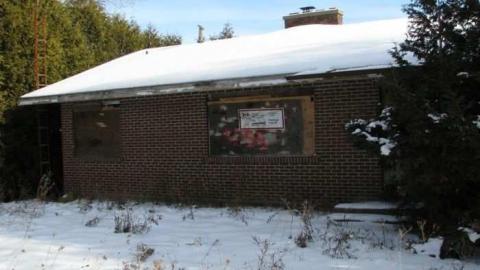 Sideline 26 House with a View - Altona-Swissstyled-chalet3.jpg