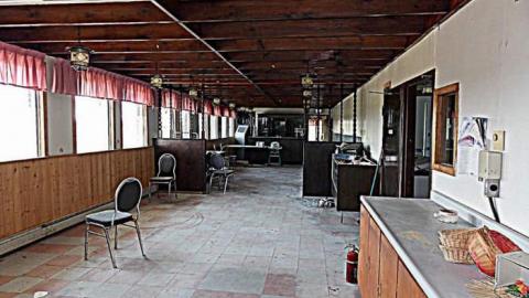 Oasis Restaurant - Oasis-Restaurant4.jpg