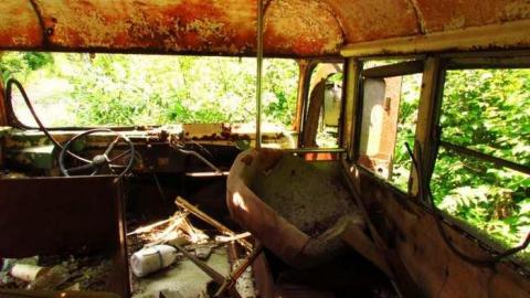 Old bus - The-Bus-to-Burwash15.jpg