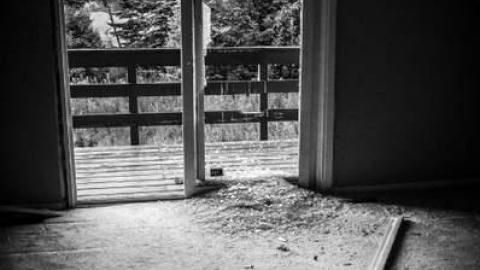 Goodbye old House - Goodbye-old-Home7.jpg