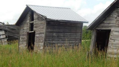 Collapse On A Combine photo 3