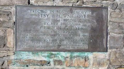 Dyer Memorial - Dyer-Memorial-Hunstville6.jpg