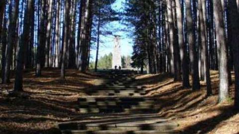 Dyer Memorial - Dyer-Memorial-Hunstville10.jpg