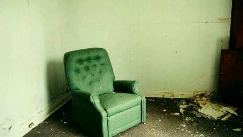 Playhouse - Maddington-farm-house27.jpg