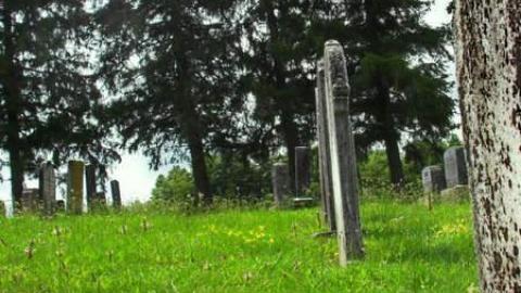 Roseville Cemetery - Detweilers-Meetinghouse-185514.jpg