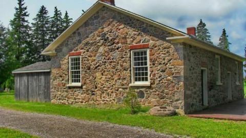 D's Mtghse on Snyder's Farm - Detweilers-Meetinghouse-185531.jpg