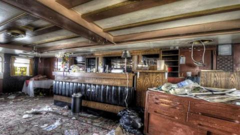 All Aboard - Captain-Johns-Restaurant24.jpg