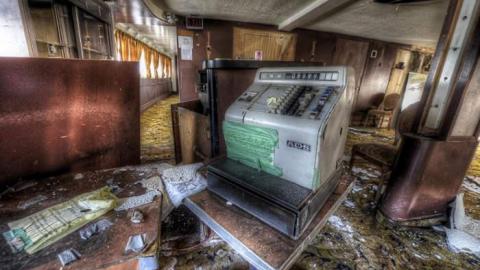 All Aboard - Captain-Johns-Restaurant29.jpg