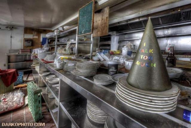 Captain John's Restaurant photo 2