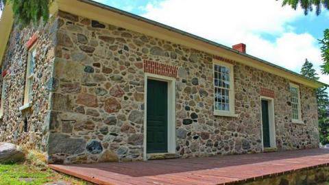 D's Mtghse on Snyder's Farm - Detweilers-Meetinghouse-185574.jpg