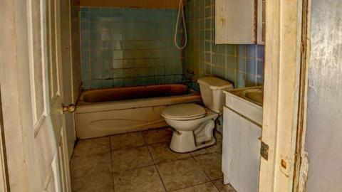 July 2014 - House-off-40135.jpg