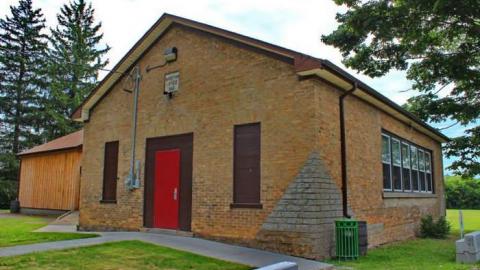 Recycle Reuse - S.S.-No.-22-Roseville1.jpg