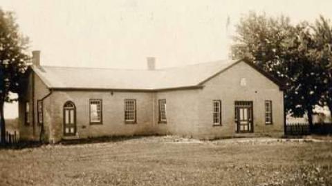 Recycle Reuse - S.S.-No.-22-Roseville10.jpg