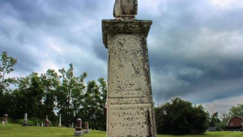 Irish Settlers - Ballinafad-Pioneer-Cemetery19.jpg