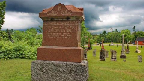 Irish Settlers - Ballinafad-Pioneer-Cemetery23.jpg