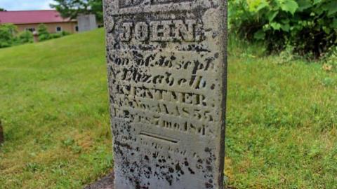 Irish Settlers - Ballinafad-Pioneer-Cemetery64.jpg
