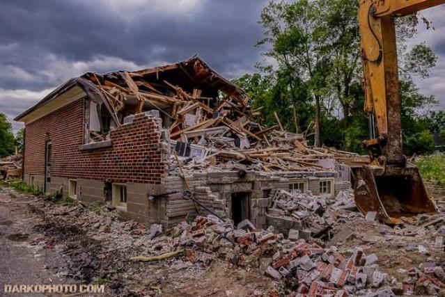 Smashing Three photo 2