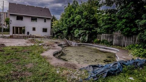 Smashing Three photo 4