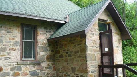 Church on Time - Miners-Bay-Church12.jpg