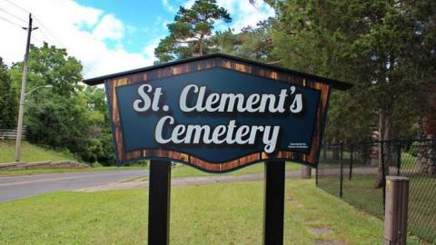  Sanft Ruhe in Frieden - St.-Clements-Pioneer-Cemetery20.jpg