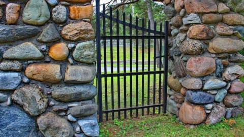  Sanft Ruhe in Frieden - St.-Clements-Pioneer-Cemetery44.jpg