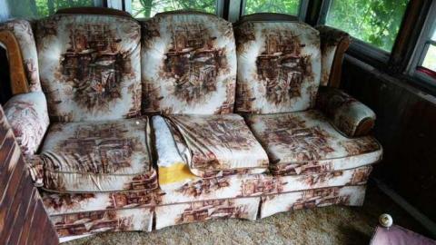 Beds R Us - DSC06855.jpg